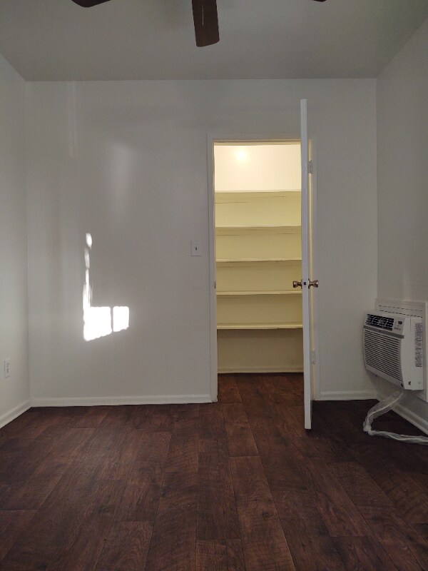 Foto del edificio - 2239 E Lenita Ln
