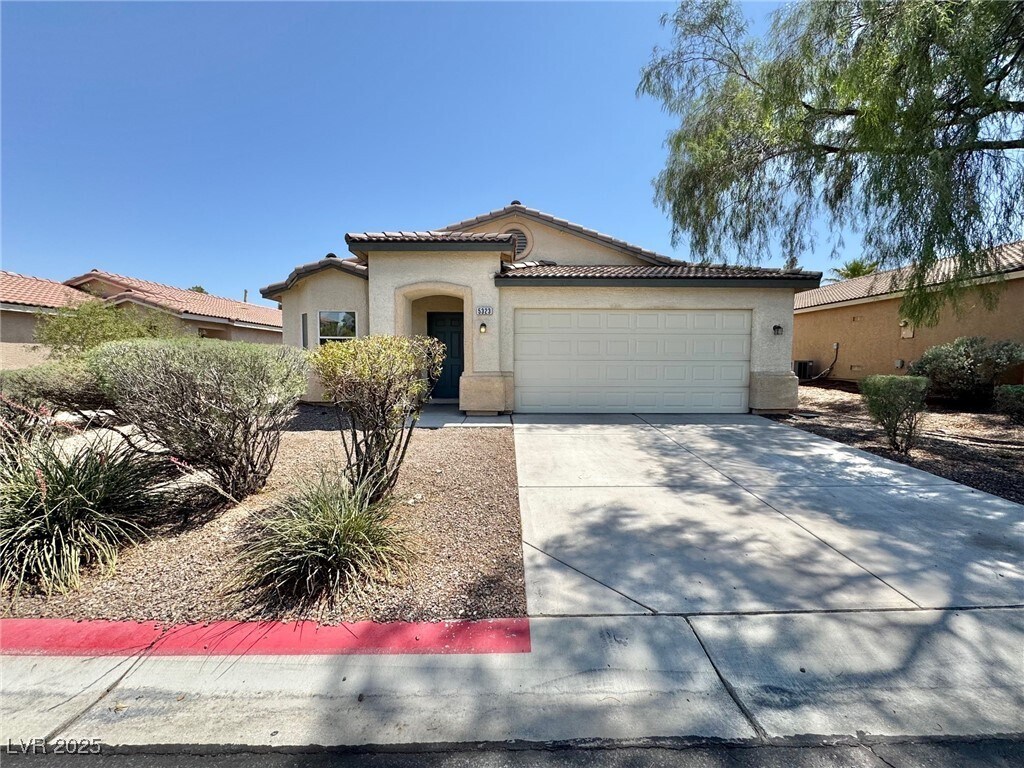 Primary Photo - 5323 Estornino Ave