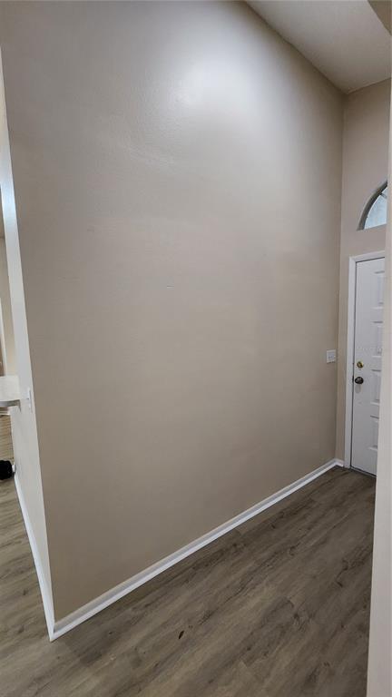 Foto del edificio - 1633 Elk Spring Dr