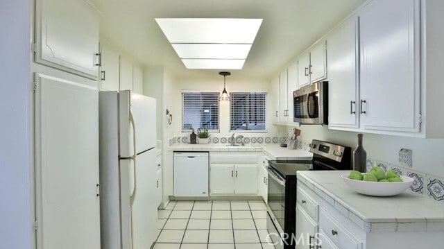 Building Photo - 3021 Via Buena Vista Rd