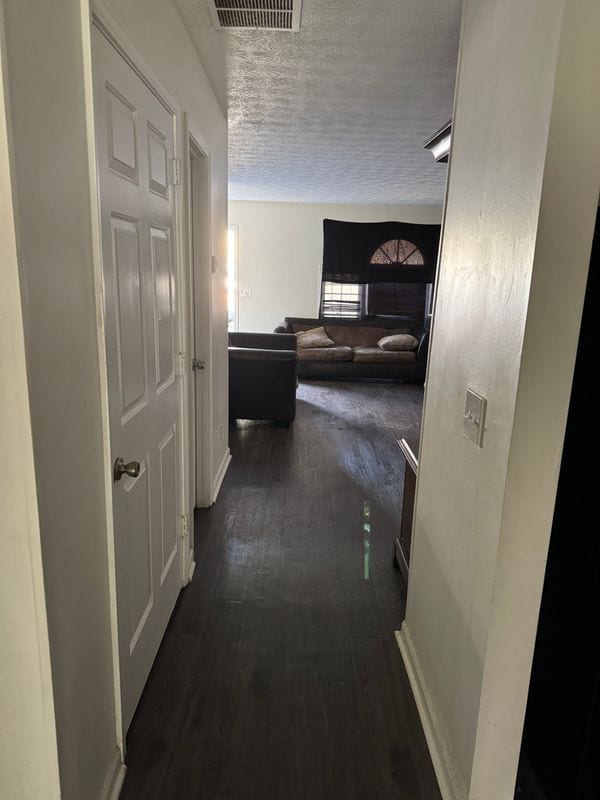 Building Photo - 1286 Sweet Pine Dr