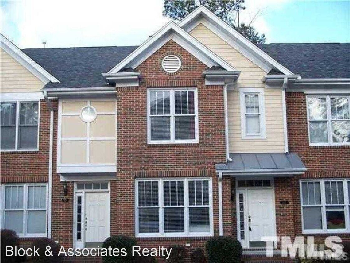 Primary Photo - 3 br, 3.5 bath House - 224 Ashton Hall Lane