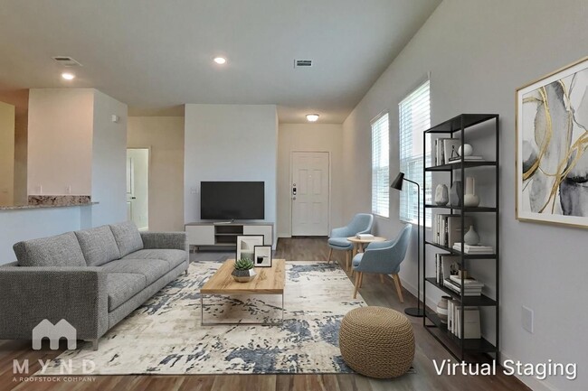 Foto del edificio - 1056 Banyon Tree Ln