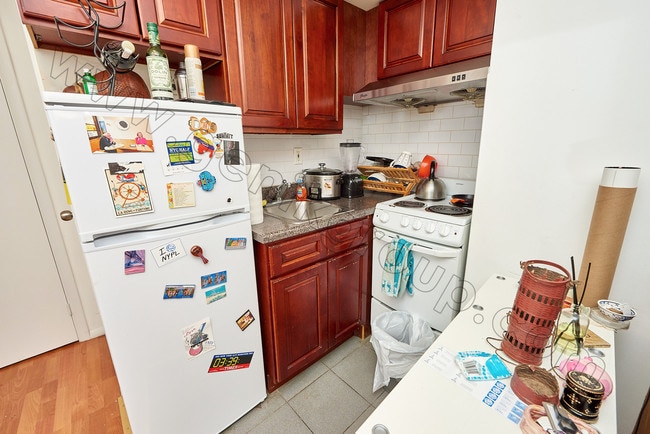 Building Photo - 138 Eldridge St
