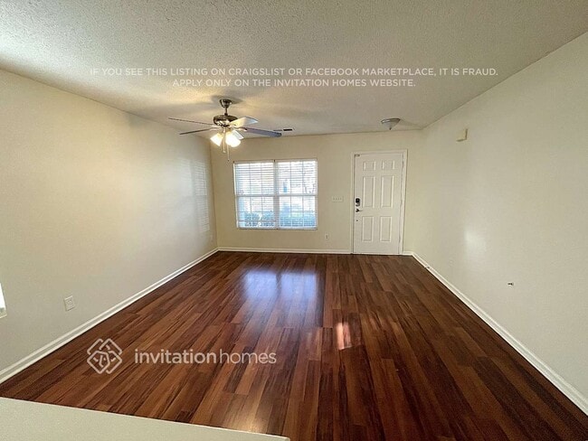 Building Photo - 547 Tribune Dr