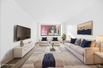 Building Photo - 245 E 44th St