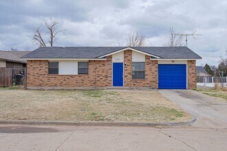 Building Photo - 10906 Penrith Ln