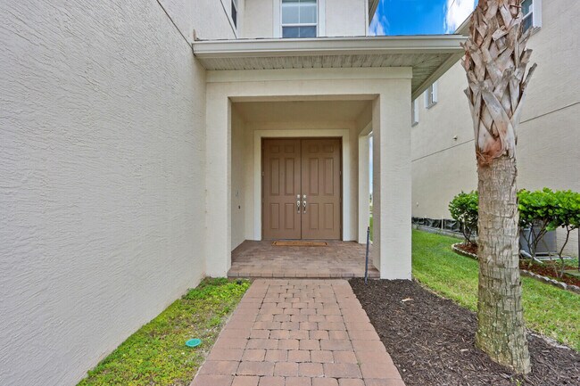 Building Photo - 1132 NW Demedici Rd