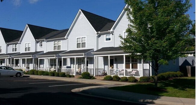 Foto del edificio - 306 Marquette Ct