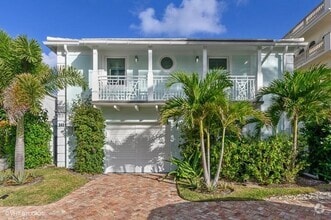 Building Photo - 3421 S Ocean Blvd