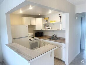 Building Photo - 299 Camden Dr