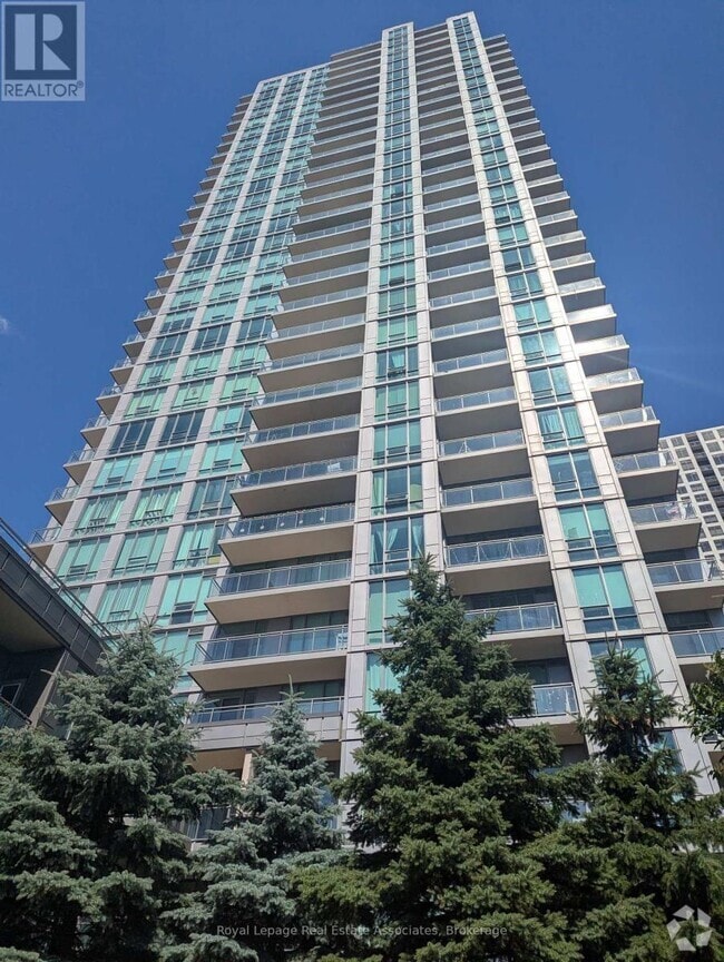 Building Photo - 3525-3525 Kariya Dr