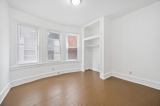 Photo - 427 N Redfield St Apartment