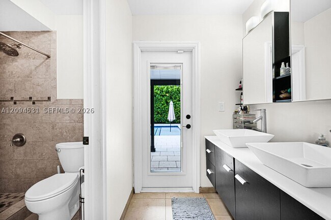 Foto del edificio - 8574 SW 211th Terrace