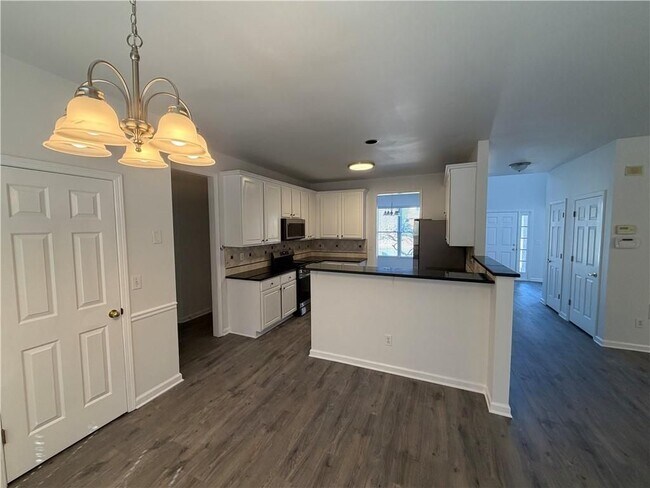 Building Photo - 505 Summer Breeze Ct.