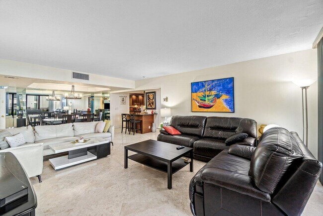 Building Photo - 3610 S Ocean Blvd