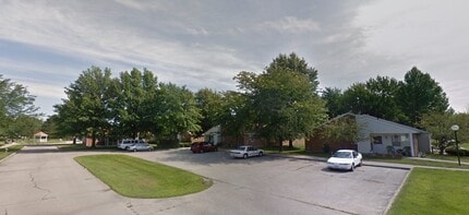 Building Photo - 41 E Washington St