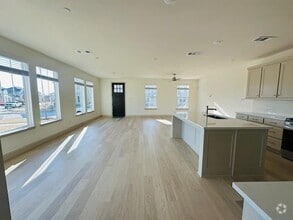 Building Photo - 8804 Scarp Hill Ln