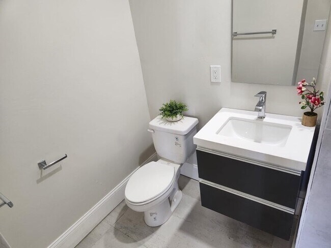 Foto del edificio - 18 Walnut St