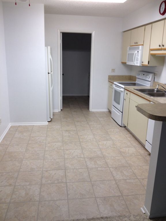 Foto del edificio - 4249 66th St Cir W
