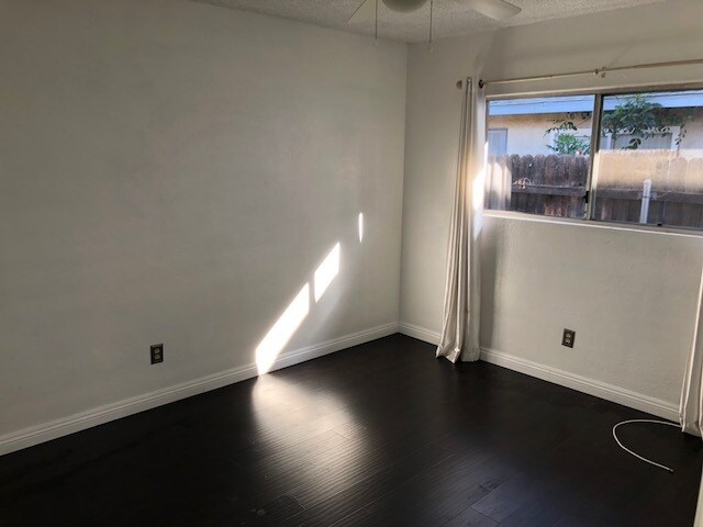 Photo - 733 Brockton E Ave Apartments