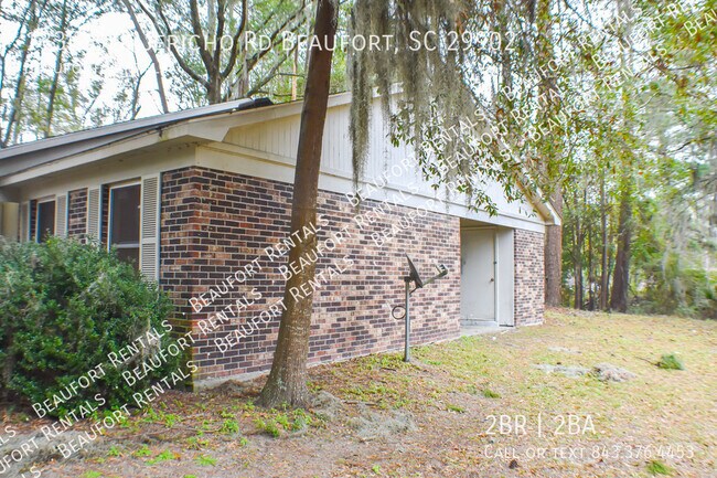 Building Photo - 133B Old Jericho Rd Beaufort, SC 29902