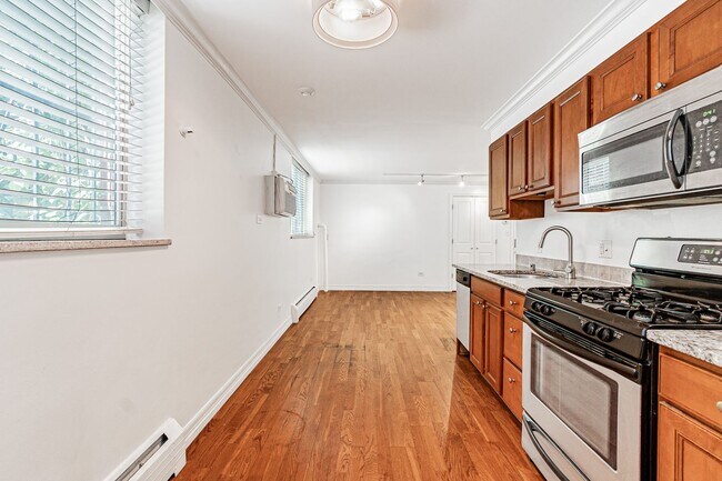 Building Photo - Cozy Studio in Cheesman Park, with Washer ...