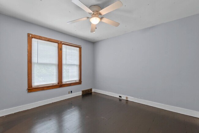 Building Photo - 1540 Dunklin St