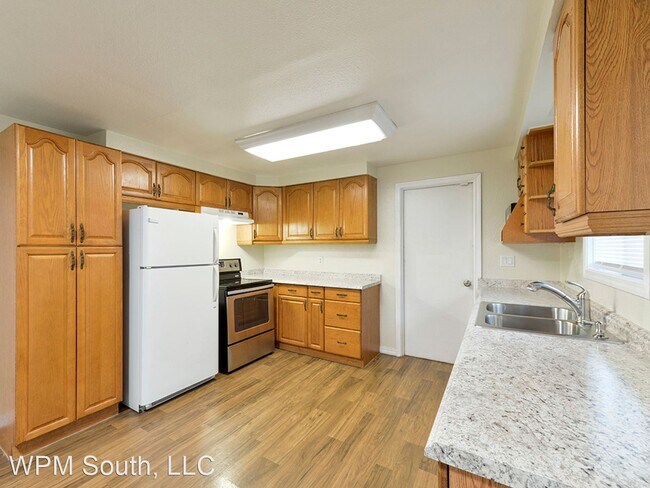Foto del edificio - 4 br, 1.5 bath House - 26421 128th Ave SE
