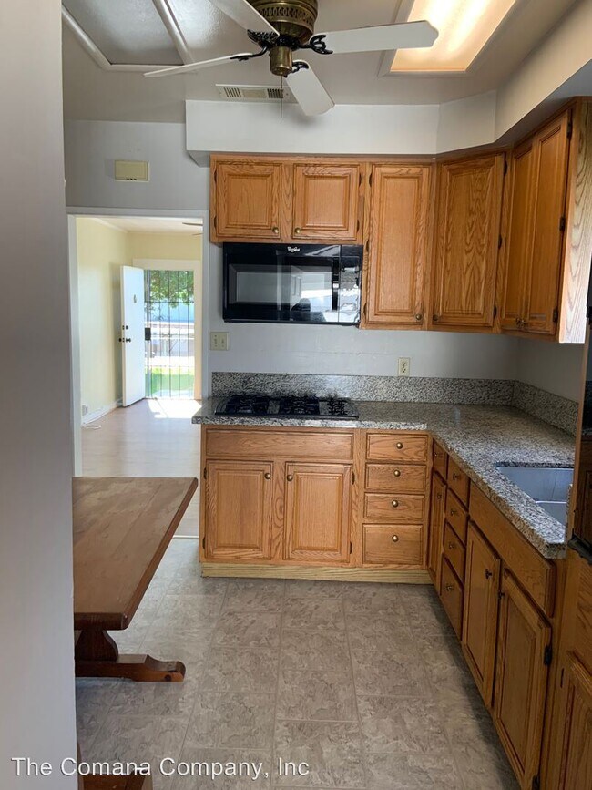 Building Photo - 2 br, 1 bath House - 947 Gillespie Drive