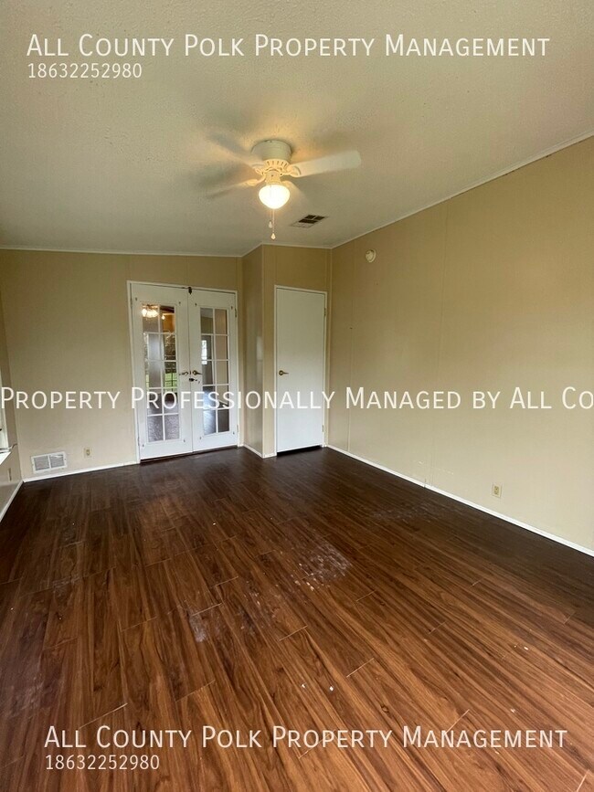 Foto del edificio - Fantastic 3 Bedroom 2 Bath Home in Lakelan...