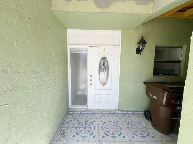 Foto del edificio - 3895 W 9th Way