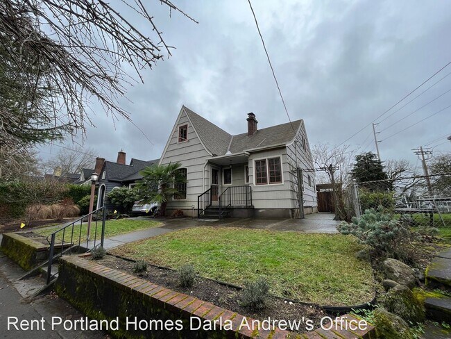 Building Photo - 3 br, 1.5 bath House - 2708 N Emerson Street