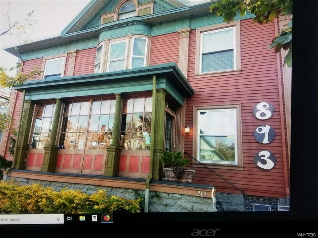 Primary Photo - 893 Elmwood Ave
