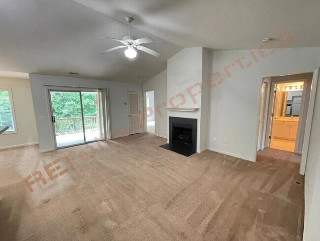 Foto del edificio - 3622 Wellington Ridge Loop