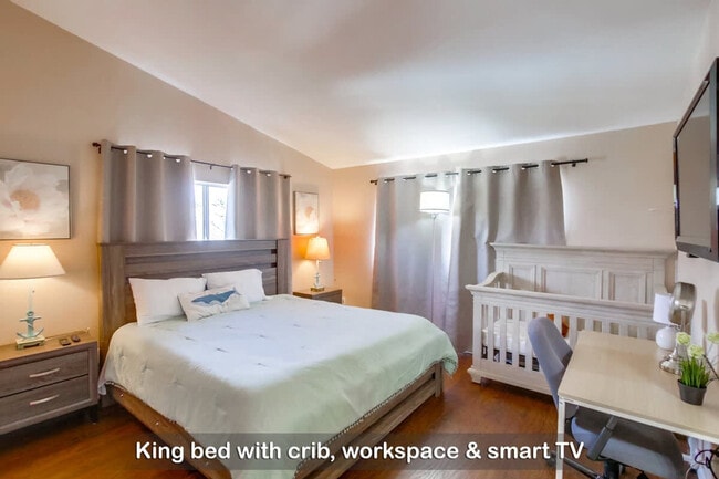 Foto del edificio - 6434 Bullock Dr