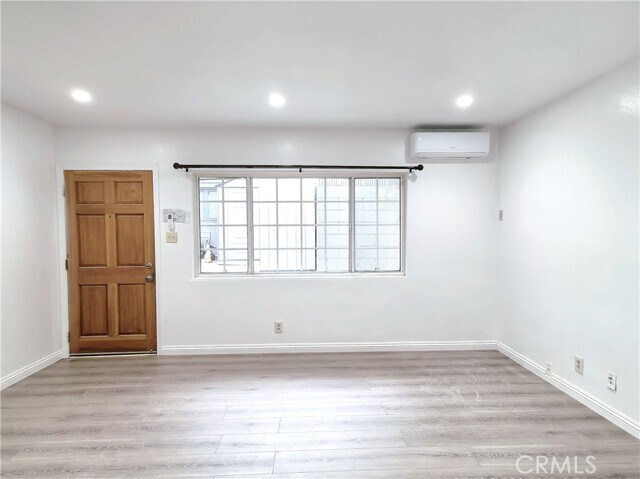 Primary Photo - 13618 Earlham Dr