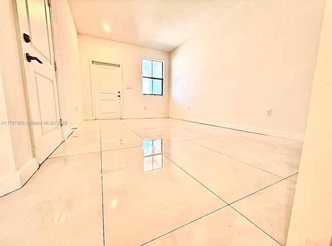 Building Photo - 28738 SW 134th Ct