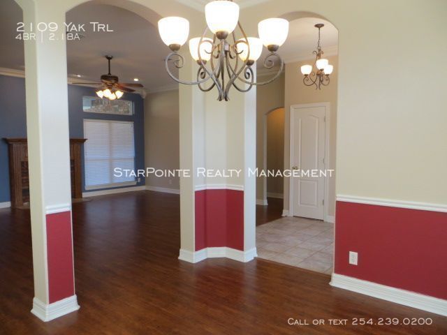 Building Photo - 2109 Yak Trail