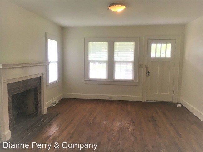 Building Photo - 3 br, 1 bath House - 2511 Castle Hayne Rd