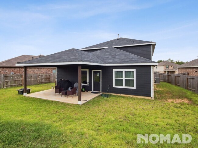 Building Photo - 4 Bedroom Single Family Home in Magnolia