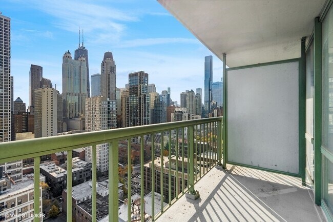 Foto del edificio - 111 W Maple St