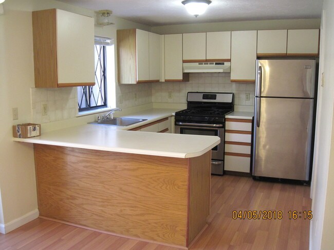 Foto del edificio - 34 Winrow Dr