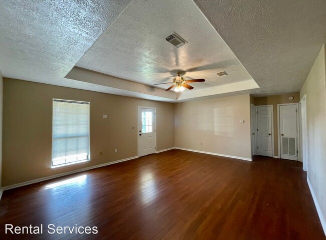 Foto del edificio - 2 br, 1 bath House - 3275 61st Street