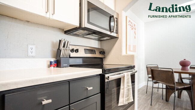 Foto del edificio - 2255 W Orange Grove Rd