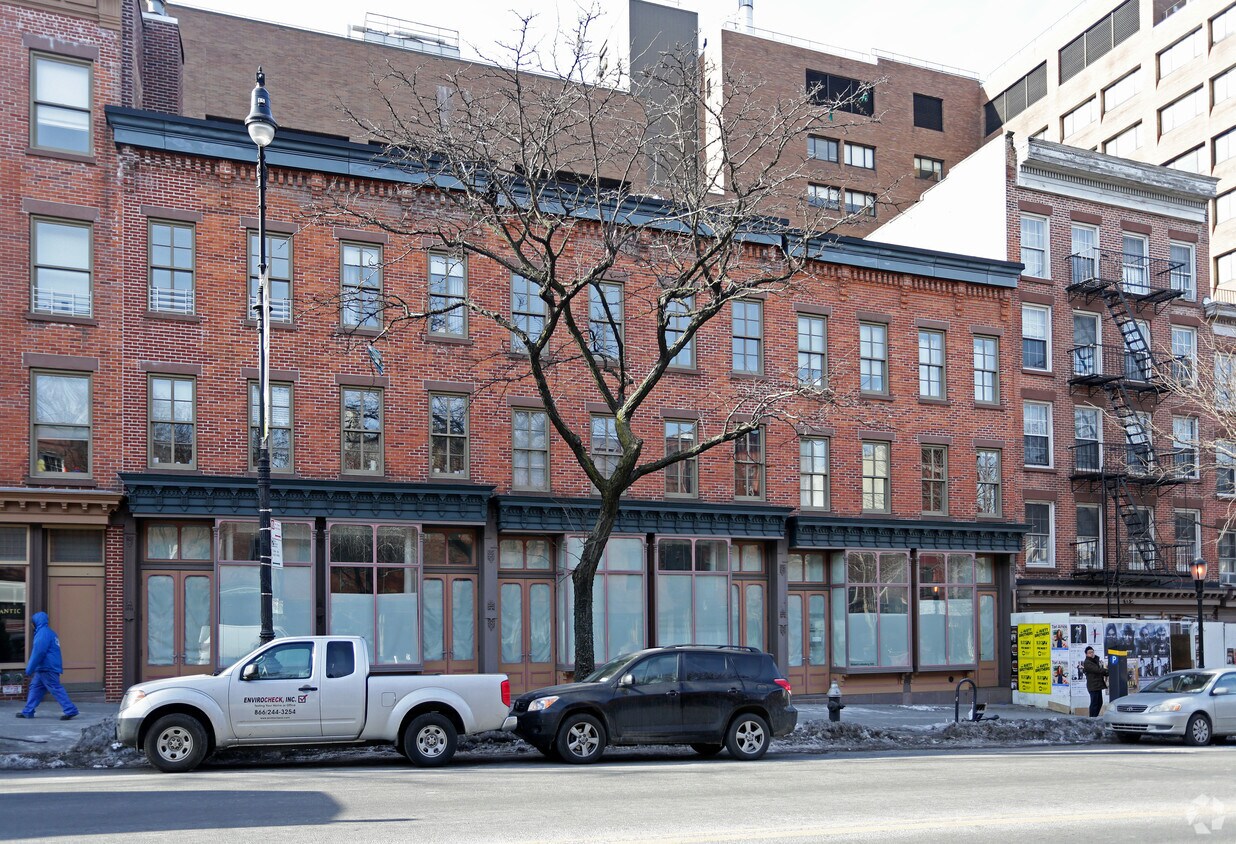 Foto del edificio - 94-98 Atlantic Ave