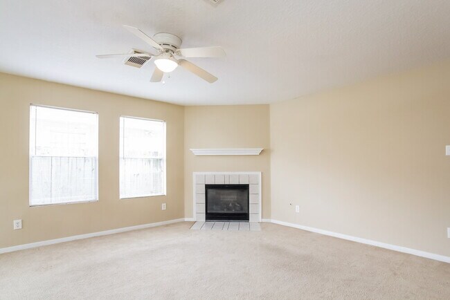 Foto del edificio - 1125 Willersley Ln