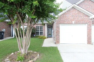 Building Photo - 3516 Savannah Park Ln