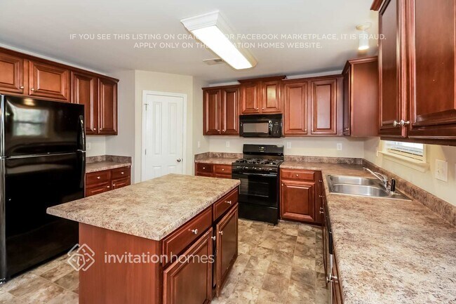 Foto del edificio - 4169 Kenwood Trail