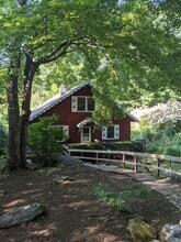Building Photo - 126 Mississippi Rd